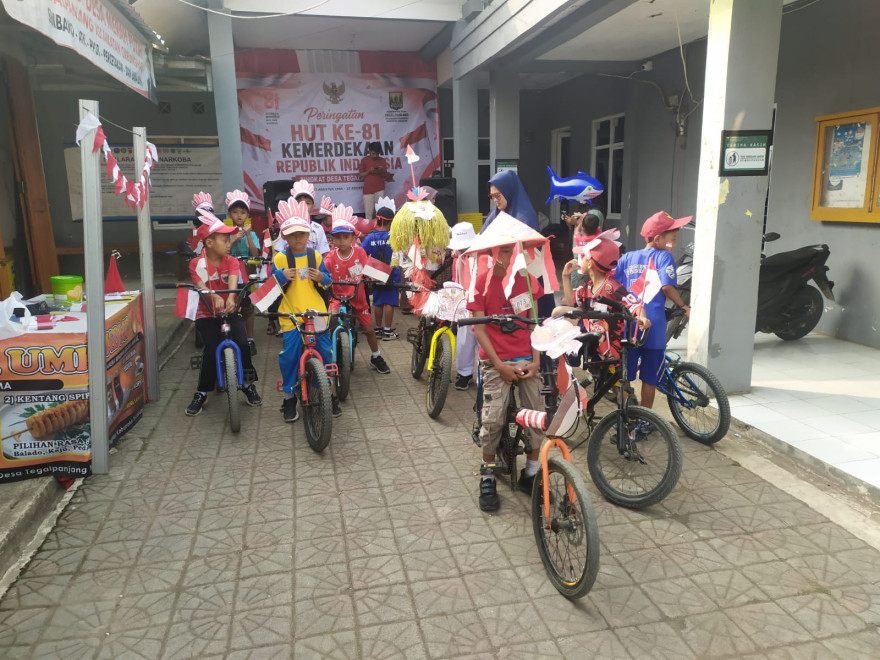 KARNAVAL SEPEDA HIAS BERKOSTUM MERIAHKAN PEMBUKAAN GEBYAR HUT KE-81 KEMERDEKAAN RI TINGKAT DESA TEGALPANJANG TAHUN 2026